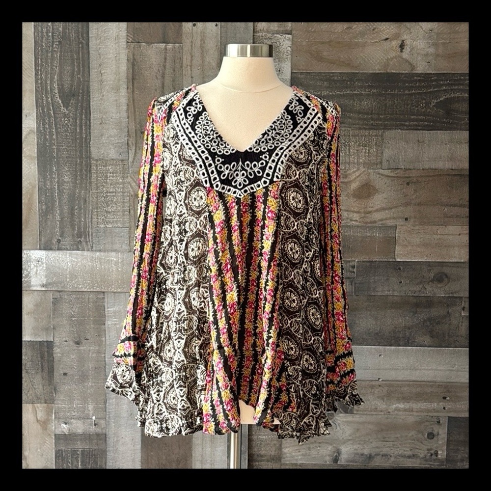 Free People long sleeve top XSmall festival boho dark feminine wanderlust hippie
